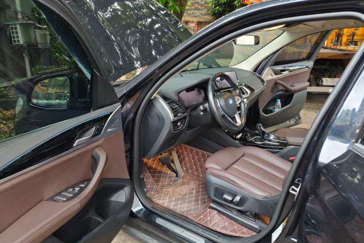 Used BMW iX3 2021 Updated Leading Edition Driver Seat