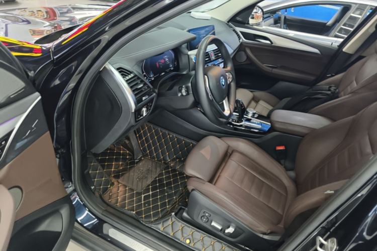 Used BMW iX3 2021 Leading Type Driver Seat