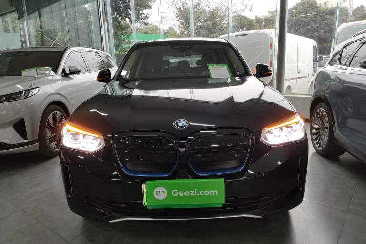 Used BMW iX3 2021 Updated Leading Edition Exterior 1