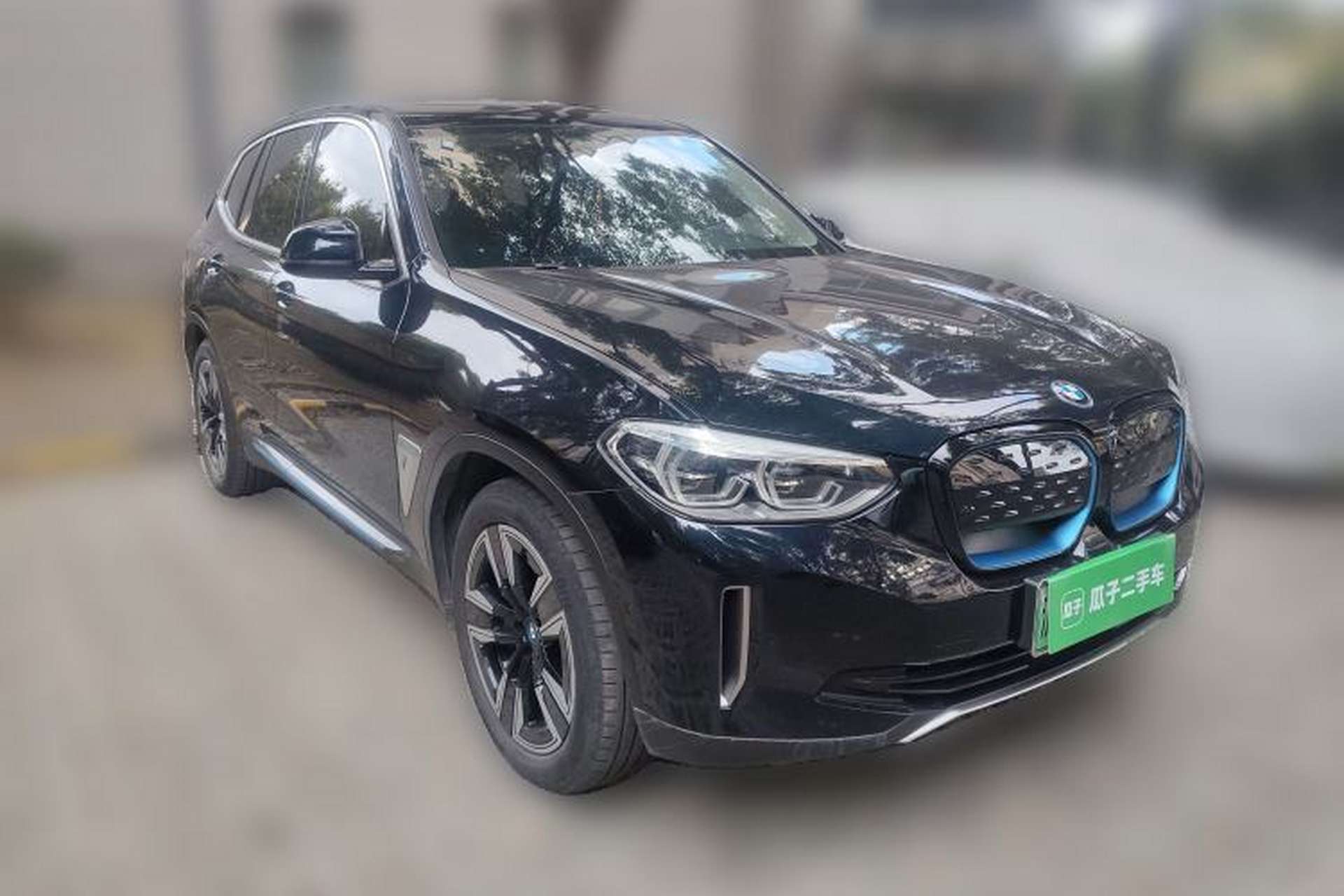 Used BMW iX3 2021 Leading Model Front Right 45 Deg