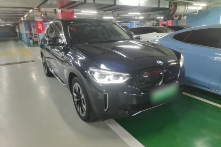 Used BMW iX3 2021 Leading Model Front Right 45 Deg