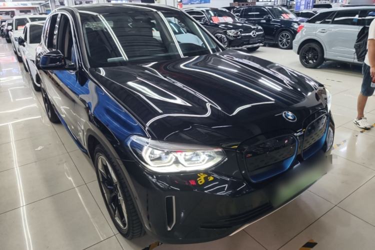 Used BMW iX3 2021 Leading Type Front Right 45 Deg