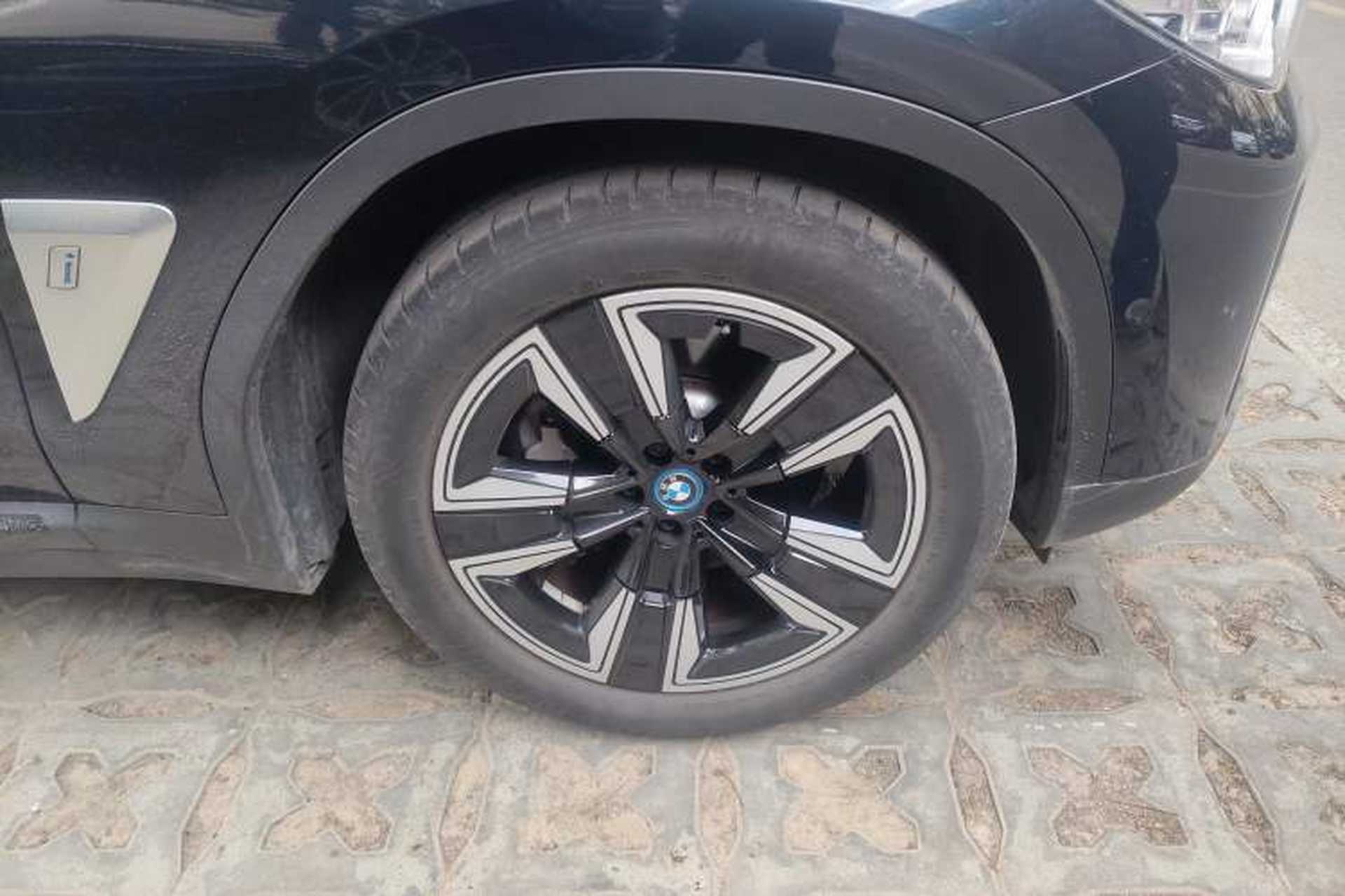 Used BMW iX3 2021 Leading Model Right Front Wheel Hub