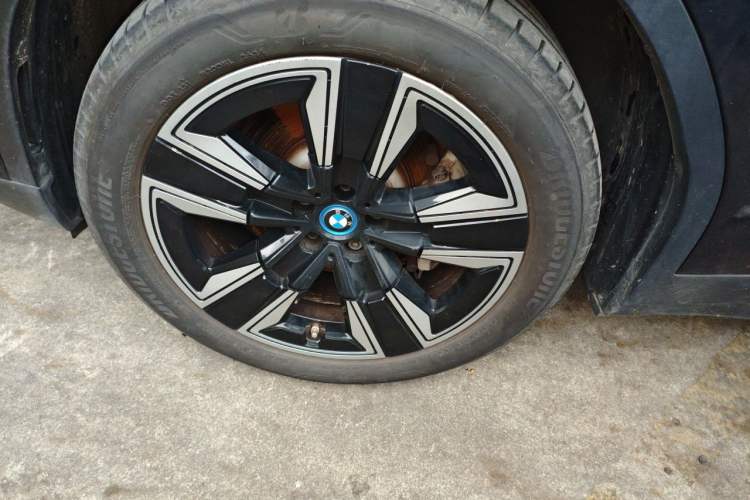 Used BMW iX3 2021 Updated Leading Edition Right Front Wheel Hub
