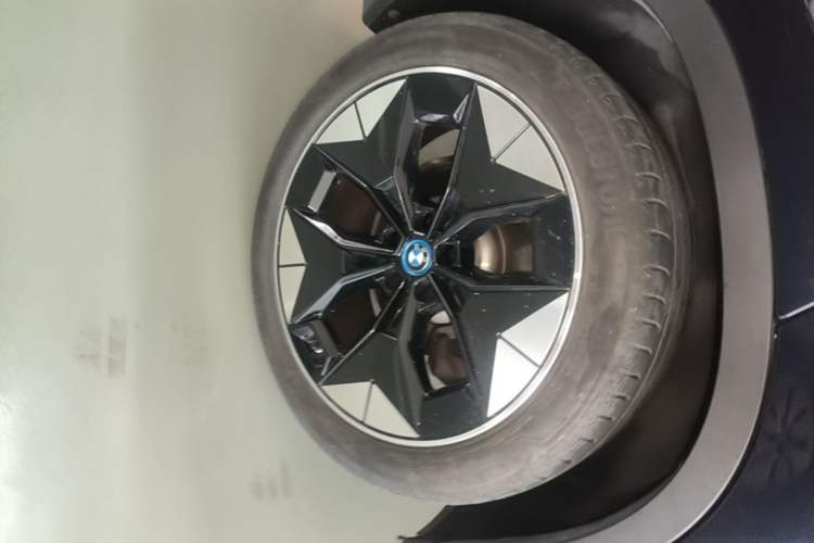 Used BMW iX3 2021 Leading Model Right Rear Wheel Hub