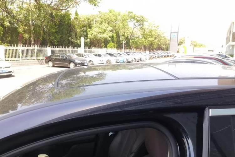 Used BMW iX3 2021 Leading Model Roof