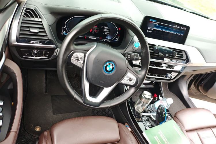 Used BMW iX3 2021 Updated Leading Type Steering Wheel