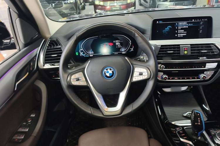 Used BMW iX3 2021 Leading Type Steering Wheel