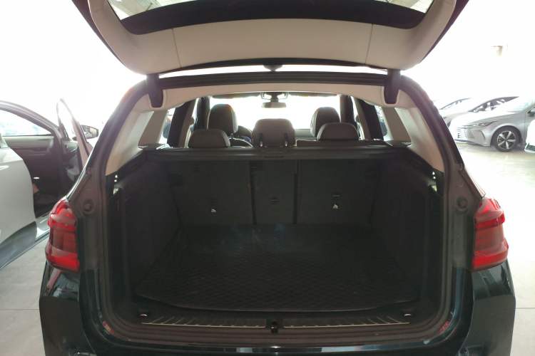Used BMW iX3 2021 Leading Model Trunk