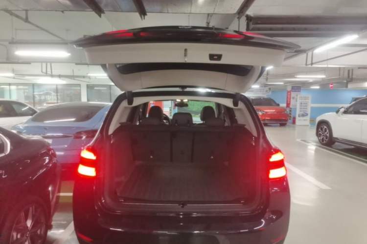 Used BMW iX3 2021 Leading Model Trunk