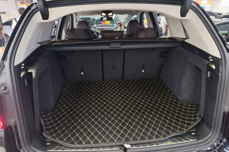 Used BMW iX3 2021 Leading Type Trunk