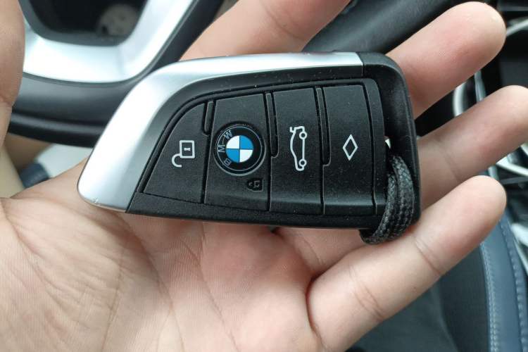 Used BMW iX3 2021 Leading Model Vehicle Key