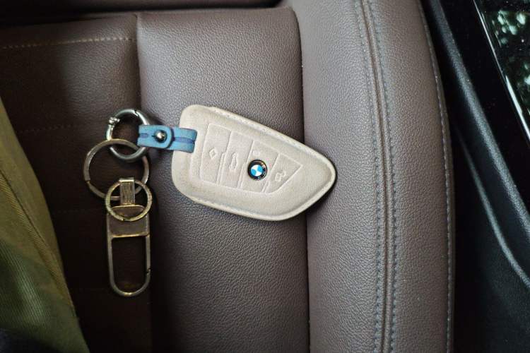 Used BMW iX3 2021 Updated Leading Edition Vehicle Key