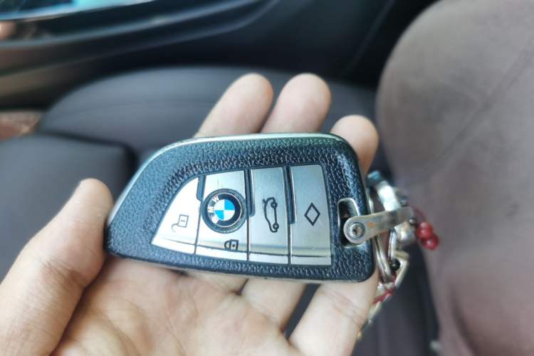 Used BMW iX3 2021 Updated Leading Edition Vehicle Key
