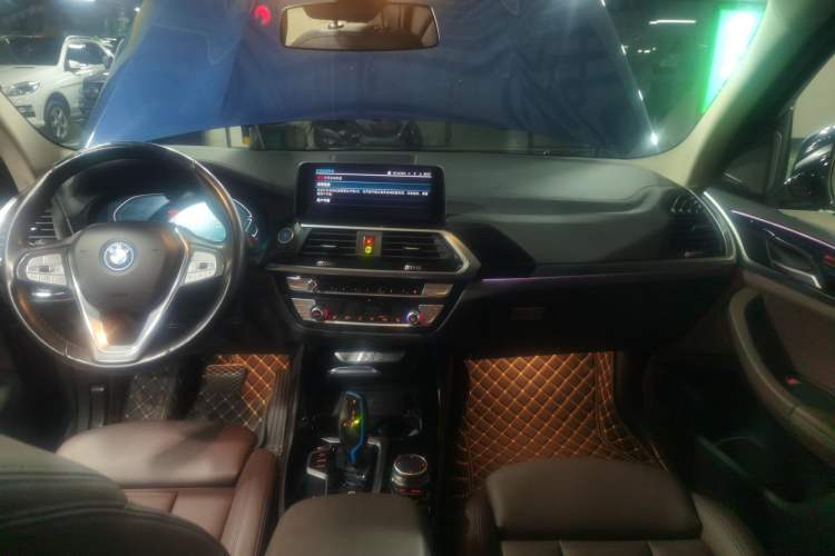 Used BMW iX3 2021 Leading Model Audio And AC Panel