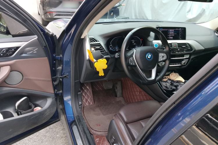 Used BMW iX3 2021 Updated Leading Type Driver Seat