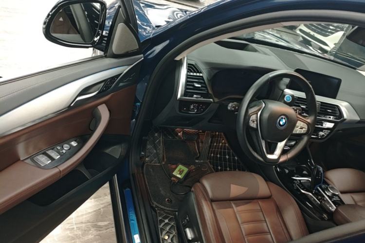 Used BMW iX3 2021 Updated Leading Edition Driver Seat