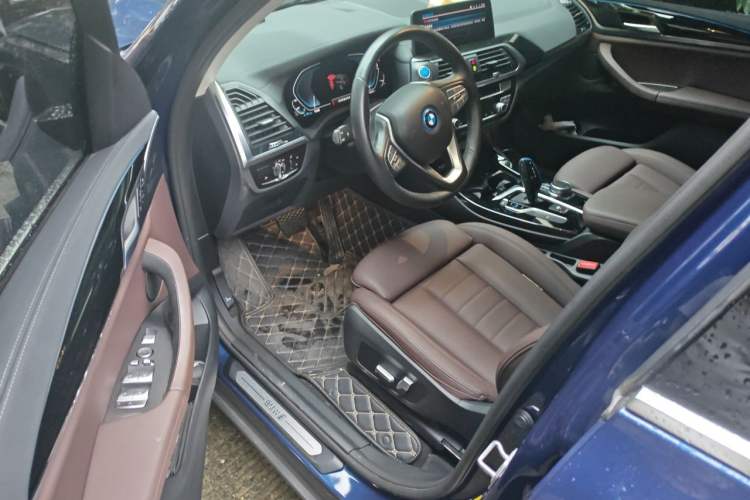 Used BMW iX3 2021 Updated Leading Edition Driver Seat