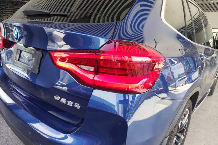 Used BMW iX3 2021 Updated Leading Edition Exterior 3