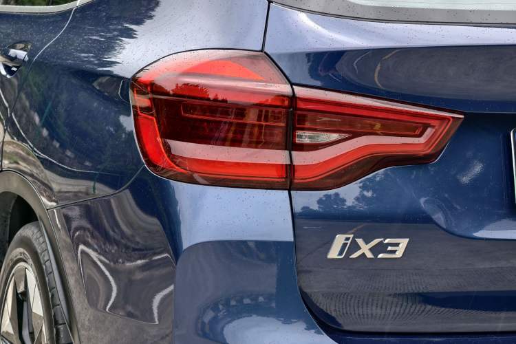 Used BMW iX3 2021 Updated Leading Edition Exterior 3