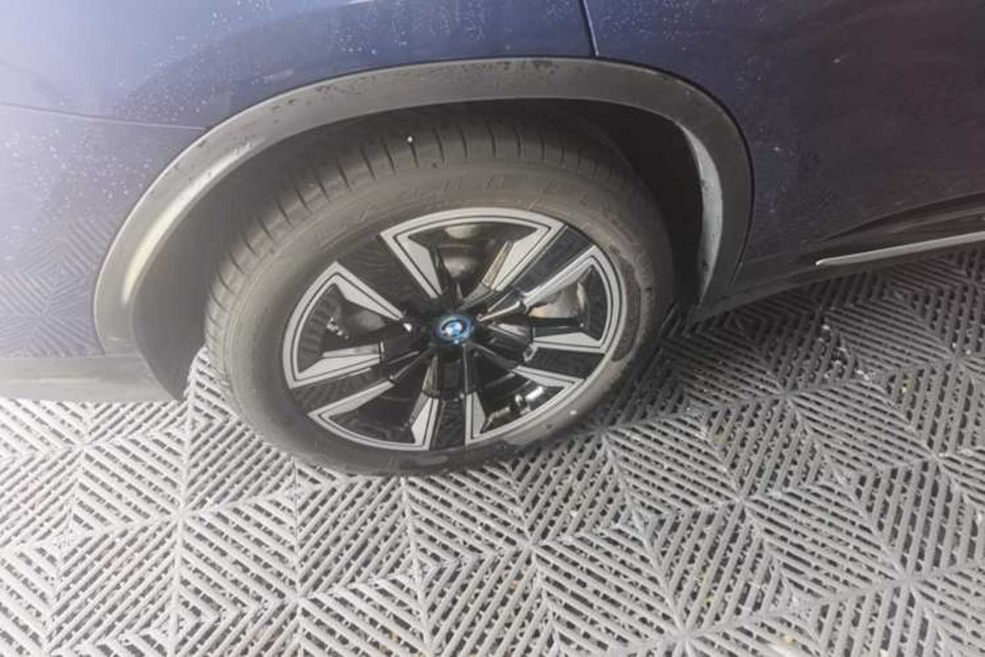 Used BMW iX3 2021 Leading Model Exterior 5