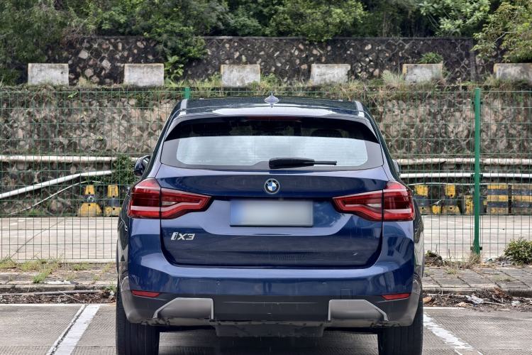 Used BMW iX3 2021 Updated Leading Edition Exterior 5