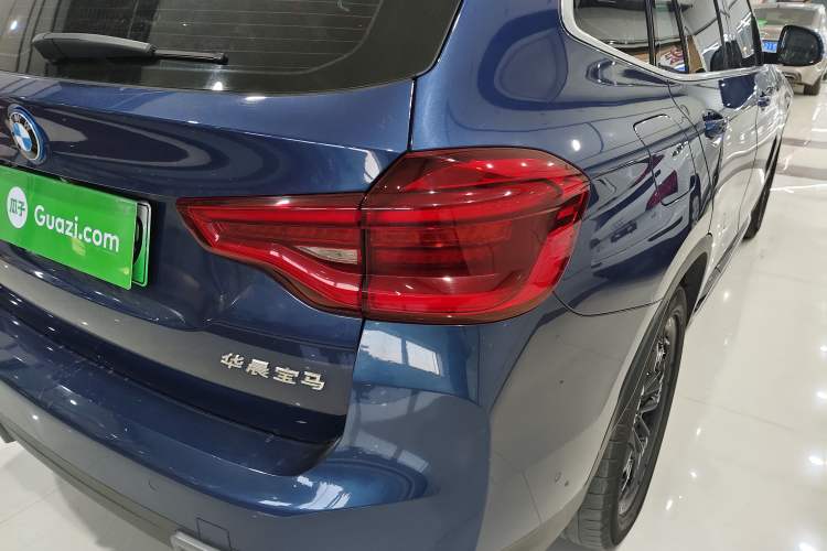 Used BMW iX3 2021 Leading Model Exterior 6