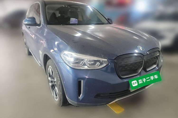 Used BMW iX3 2021 Leading Model Front Right 45 Deg