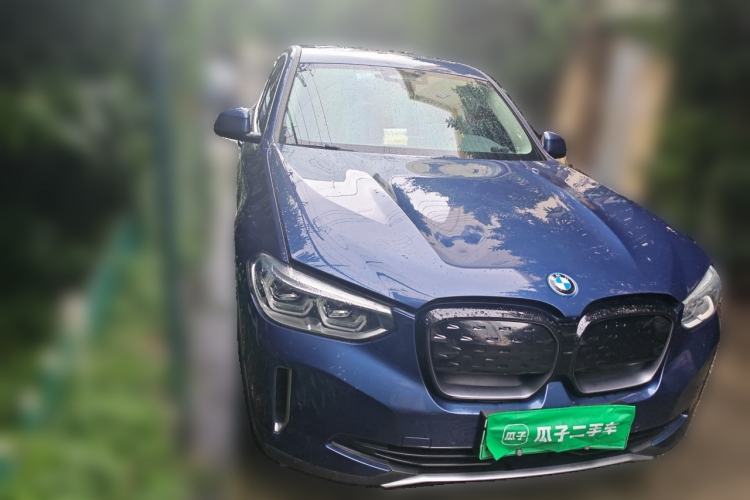 Used BMW iX3 2021 Updated Leading Edition Front Right 45 Deg