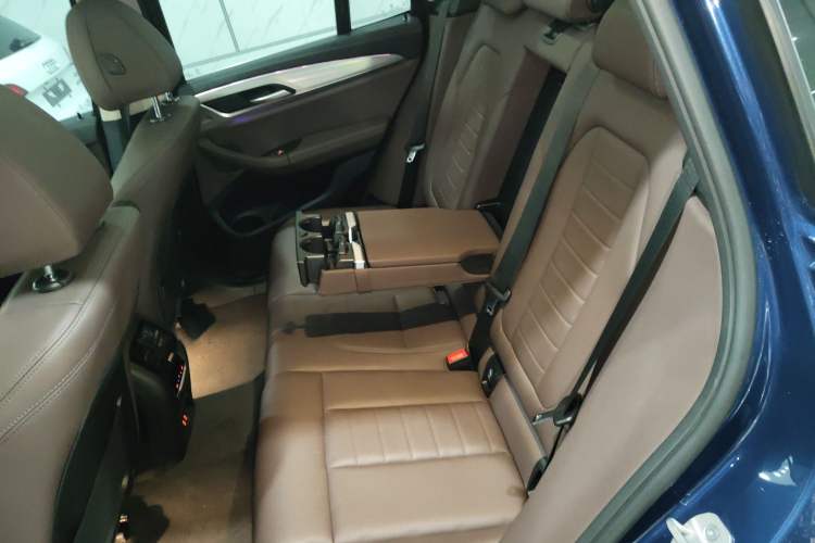 Used BMW iX3 2021 Leading Model Interior 4