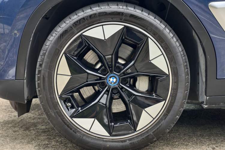 Used BMW iX3 2021 Updated Leading Edition Interior 6