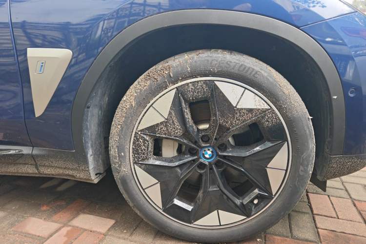 Used BMW iX3 2021 Leading Type Right Front Wheel Hub