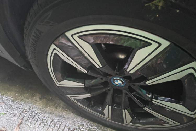 Used BMW iX3 2021 Updated Leading Edition Right Front Wheel Hub