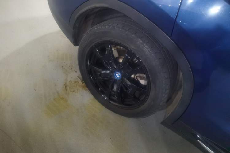 Used BMW iX3 2021 Leading Model Right Rear Wheel Hub