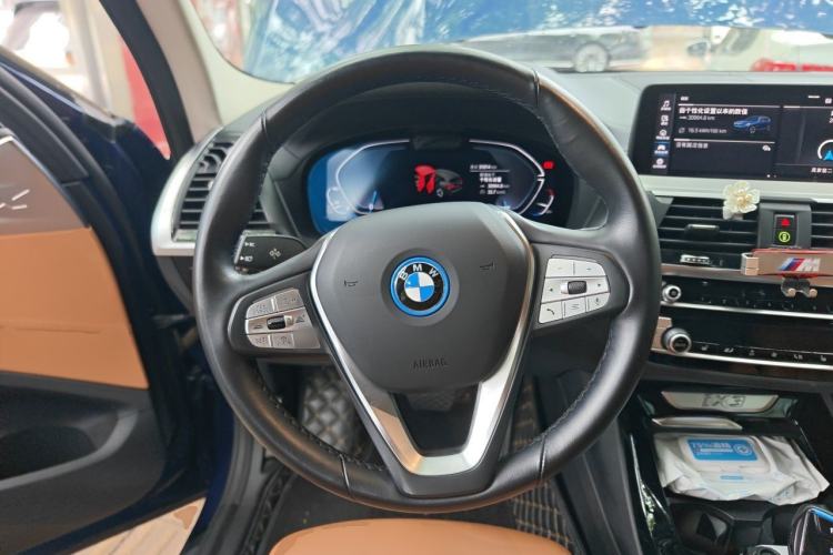 Used BMW iX3 2021 Leading Type Steering Wheel