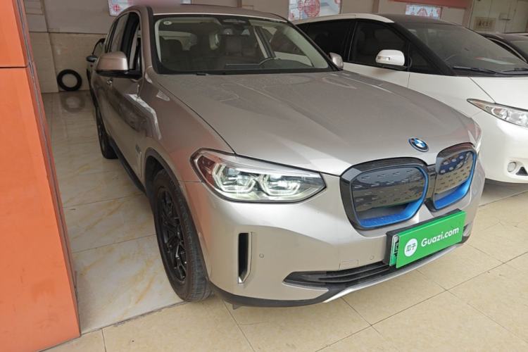 Used BMW iX3 2021 Leading Model Front Right 45 Deg