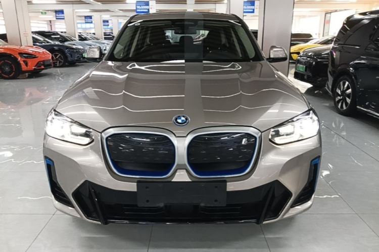 Used BMW iX3 2021 Updated Leading Edition Front