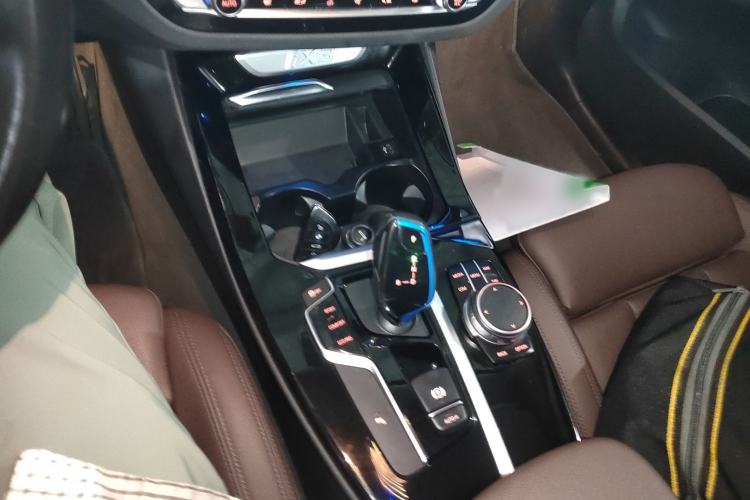 Used BMW iX3 2021 Leading Model Gear Lever