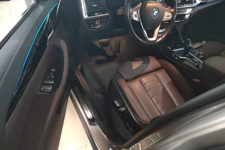 Used BMW iX3 2021 Leading Model Interior 3