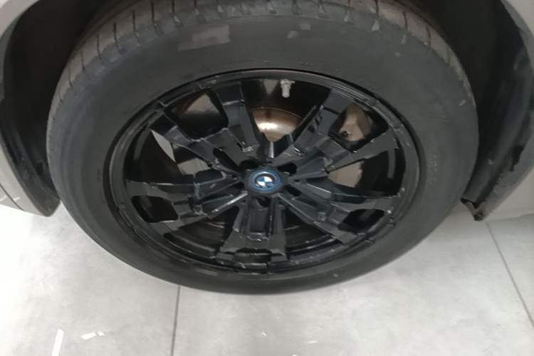 Used BMW iX3 2021 Updated Leading Edition Left Front Wheel Hub
