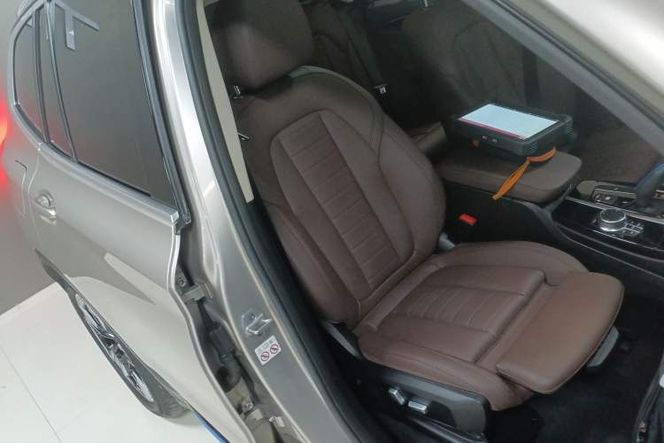 Used BMW iX3 2021 Leading Model Right Front Seat