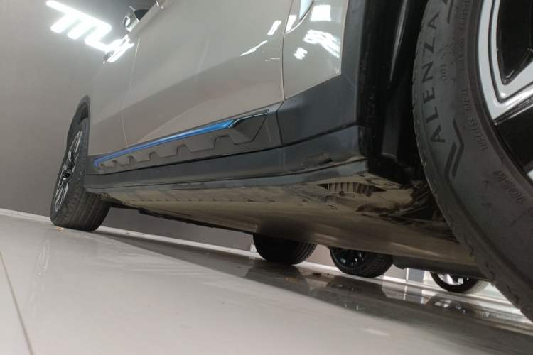 Used BMW iX3 2021 Leading Model Right Side Sill