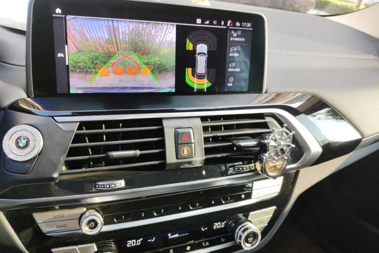 Used BMW iX3 2021 Updated Leading Edition Audio And AC Panel