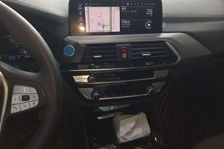 Used BMW iX3 2021 Updated Leading Type Audio And AC Panel