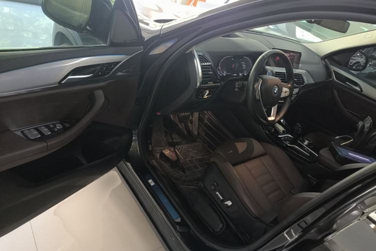 Used BMW iX3 2021 Leading Type Driver Seat
