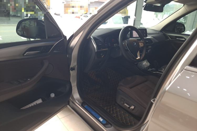 Used BMW iX3 2021 Updated Leading Type Driver Seat