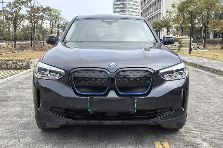 Used BMW iX3 2021 Leading Model Exterior 1