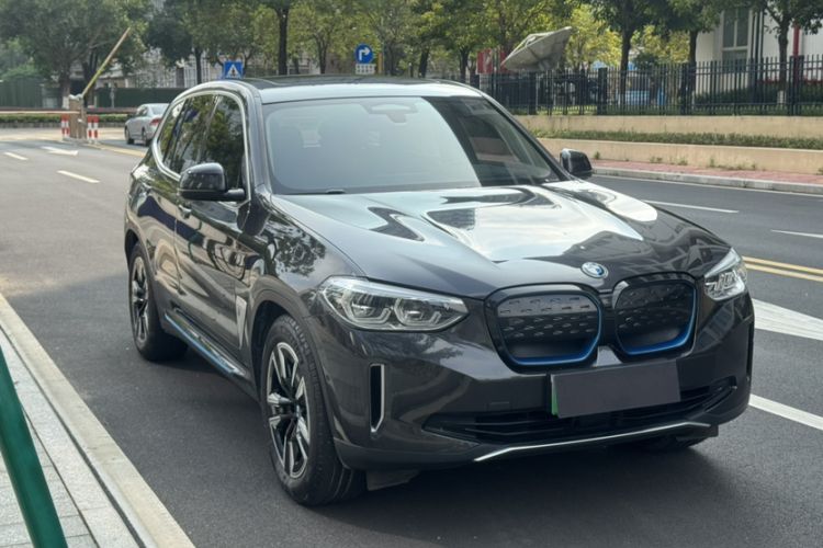 Used BMW iX3 2021 Leading Model Exterior 1