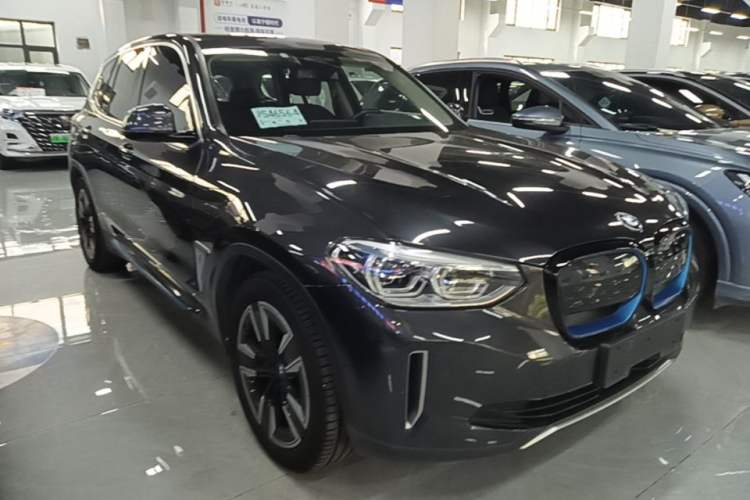 Used BMW iX3 2021 Updated Leading Edition Exterior 1
