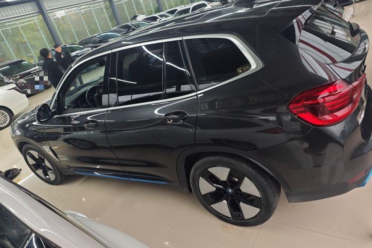Used BMW iX3 2021 Leading Type Exterior 3